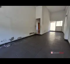 Magazzino camaro superiore uso ufficio o vari