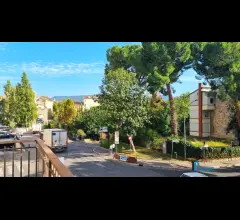 Appartamenti in Vendita - Via botticelli ampio appartamento da ristrutturare