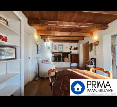 Appartamenti in Vendita - Appartamento ristrutturato con terreno, nella valle del serra