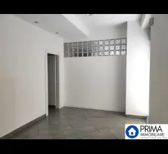 Appartamenti in Vendita - Semicentro: ufficio fronte strada con ottima visibilità