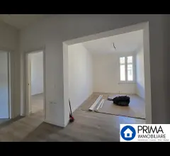 Appartamenti in Vendita - Piazza san francesco: luminoso appartamento ristrutturato con ottime finiture