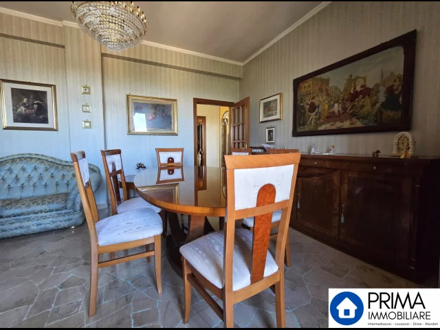 Appartamenti in Vendita - Appartamento signorile e luminoso, in zona via xx settembre