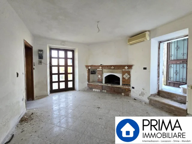 Semi indipendente con terreno, nelle verde e ricercata zona di poscargano