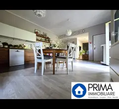 Appartamenti in Vendita - Appartamento ristrutturato in palazzina bifamiliare, zona borgo rivo