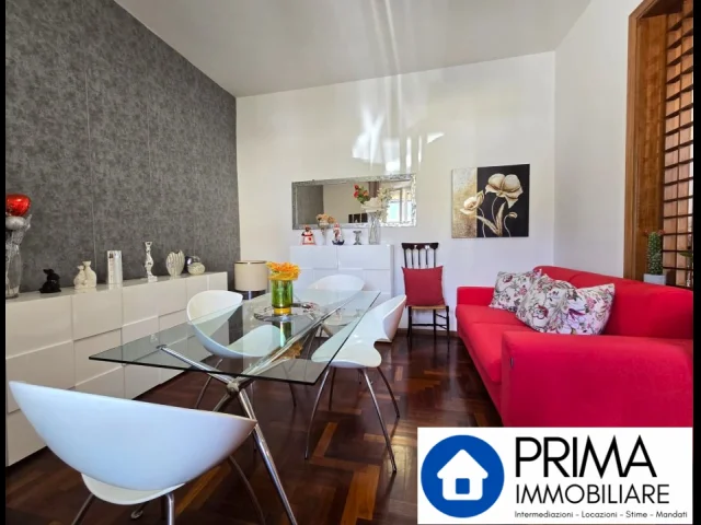 Appartamenti in Vendita - Appartamento con ingresso indipendente e taverna, zona borgo rivo
