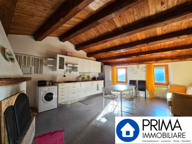 Appartamenti in Vendita - Splendido appartamento in borgo storico, immerso nella valle del serra