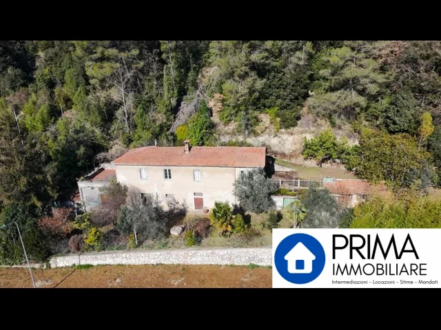 Casale indipendente con terreno, zona san carlo