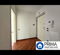Appartamenti in Vendita - Appartamento di recente costruzione con giardino e garage, zona san martino