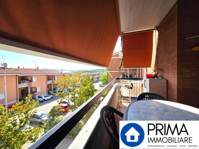 Appartamenti in Vendita - Accogliente quadrilocale con terrazzo abitabile e garage, zona gabelletta