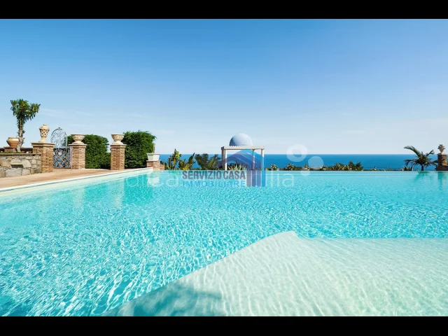 Appartamenti in Vendita - Villa di prestigio con piscina, panorama epico!