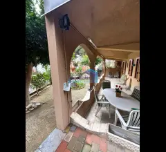 Appartamenti in Vendita - Trilocale con giardino ed ingresso indipendente