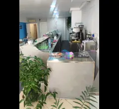 Appartamenti in Vendita - Vendesi attivita zona centrale