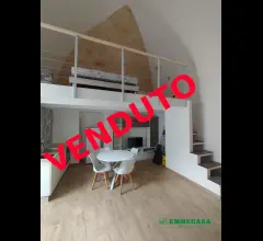 Monovano con soppalco e terrazzo di proprietà