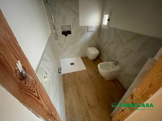 Appartamenti in Vendita - Monovano con soppalco e terrazzo di proprietà