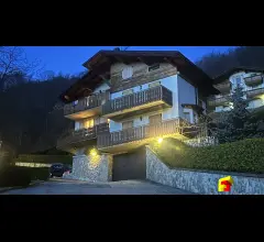 Moggio - villetta bifamiliare a pochi passi dal centro