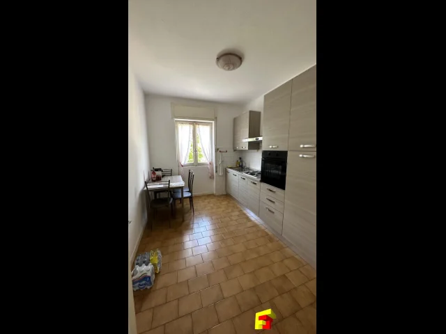 Appartamenti in Vendita - Barzio (concenedo) - ampio trilocale secondo piano esposto su tre lati