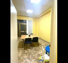 Appartamenti in Vendita - Ladispoli lungomare centrale locale in vendita di 83 mq