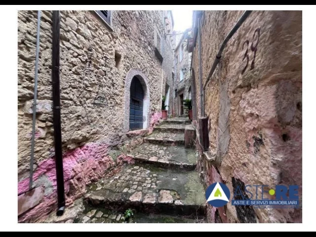 Appartamenti in Vendita - Appartamento - via isola castello snc