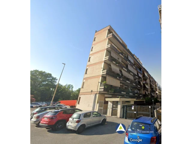 Appartamento con cantina