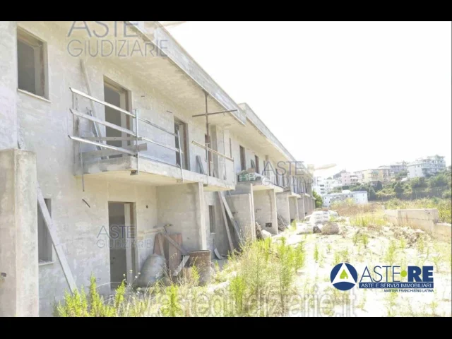Appartamenti in Vendita - Fabbricato in corso di costruzione - via calegna