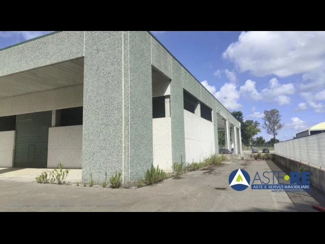 Appartamenti in Vendita - Capannone - str. colle d'alba di levante 271