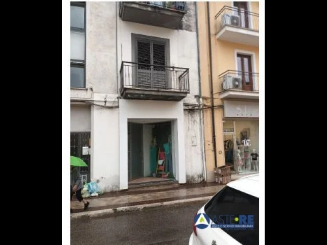 Appartamenti in Vendita - Appartamento - viale s. francesco d'assisi, 4