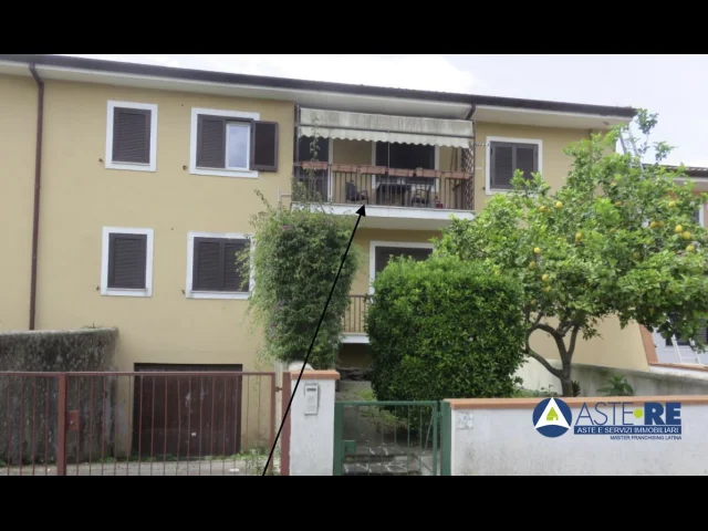 Appartamenti in Vendita - Appartamento - via noci, 1