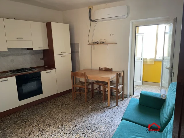 Appartamenti in Vendita - Bilocale in centro a bedizzano