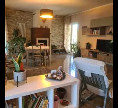 Villa con 4000 mq di giardino - zona santa maria di sala