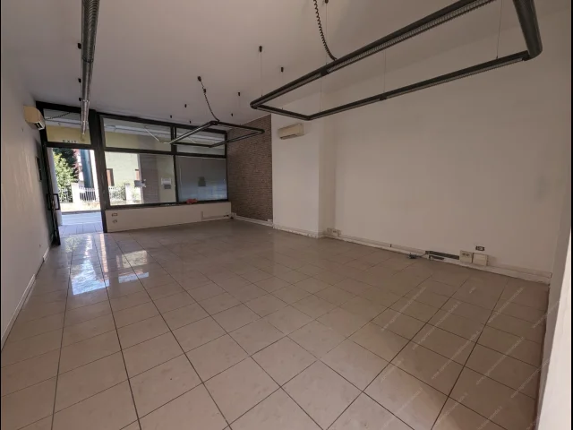 Appartamenti in Vendita - Negozio/ufficio centro vigodarzere