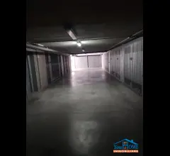 Box auto doppio di  50 mq