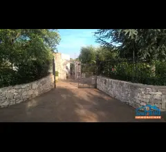 Soluzione rurale con terreno di proprieta