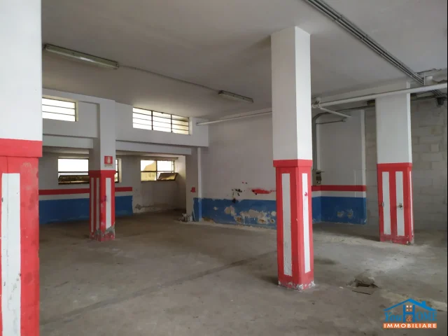 Appartamenti in Vendita - Locale deposito ad investimento