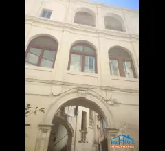 Appartamenti in Vendita - Via zeuli - bari vecchia