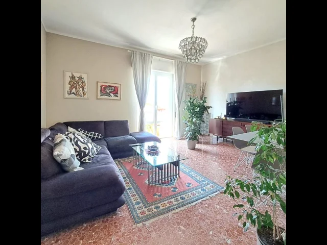 Viareggio zona marco polo luminoso ultimo piano ristrutturato