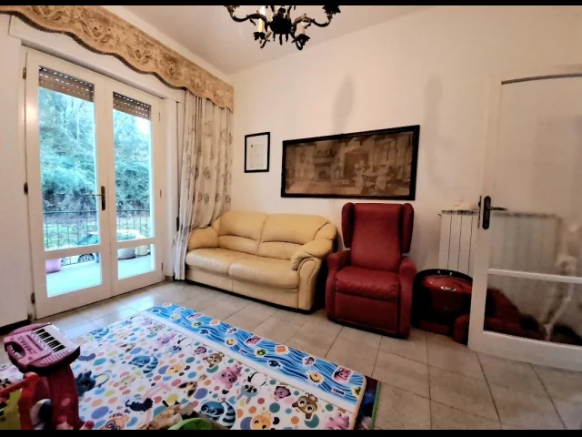 Appartamenti in Vendita - Colline di massarosa luminoso appartamento in piccola palazzina
