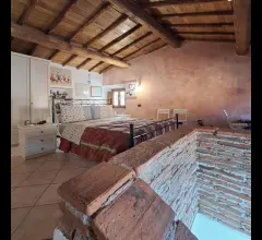 Appartamenti in Vendita - Massarosa grazioso terratetto ristrutturato