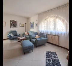 Nuda proprieta' di villa singola in piano di mommio