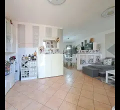 Massarosa delizioso villino con giardino