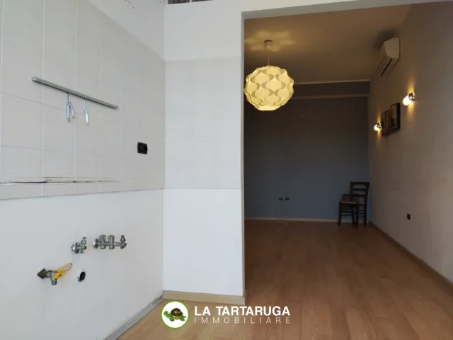 Appartamenti in Vendita - Appartamento in piccolo condominio