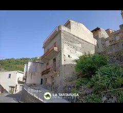 Appartamenti in Vendita - Panoramica casa indipendente