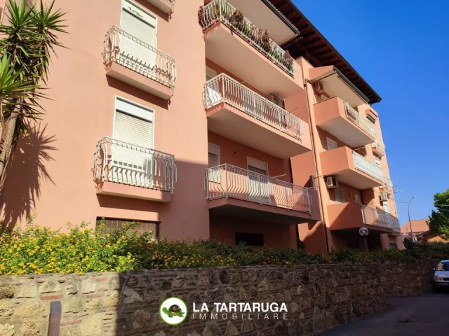 Appartamento con panoramico terrazzo vicino al mare