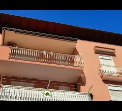 Appartamenti in Vendita - Appartamento con panoramico terrazzo vicino al mare