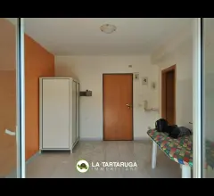 Appartamenti in Vendita - Bilocale con ampi spazi esterni