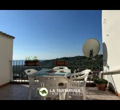 Appartamenti in Vendita - Casa indipendente con vista panoramica