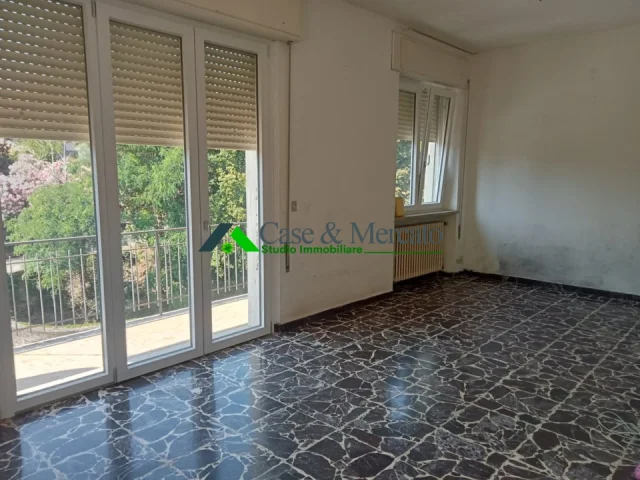 Appartamenti in Vendita - Appartamento luminoso in tranquilla zona di campagna