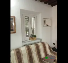 Appartamenti in Vendita - Graziosa casa di corte completamente ristrutturata