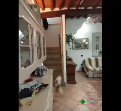 Appartamenti in Vendita - Graziosa casa di corte completamente ristrutturata