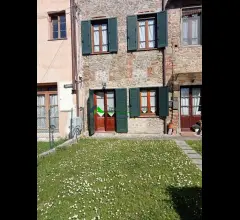 Grazioso terratetto completamente ristrutturato con giardino