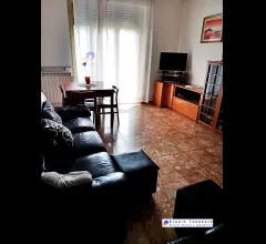 Appartamenti in Vendita - Tre locali cucina abitabile con box